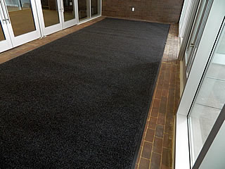 OmniTrac Premium Grade Commercial Entrance Mat